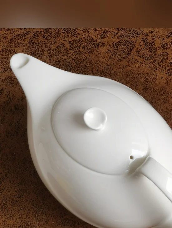 Wedgwood White Bone China  Teapot "Shape 225" - Picture 3 of 9